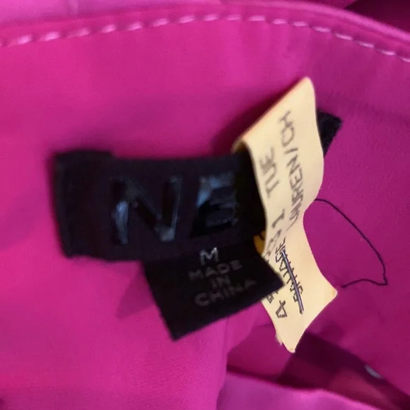 worn twice NBD pink halter dress with back cut outs, size medium - Picture 6 of 6